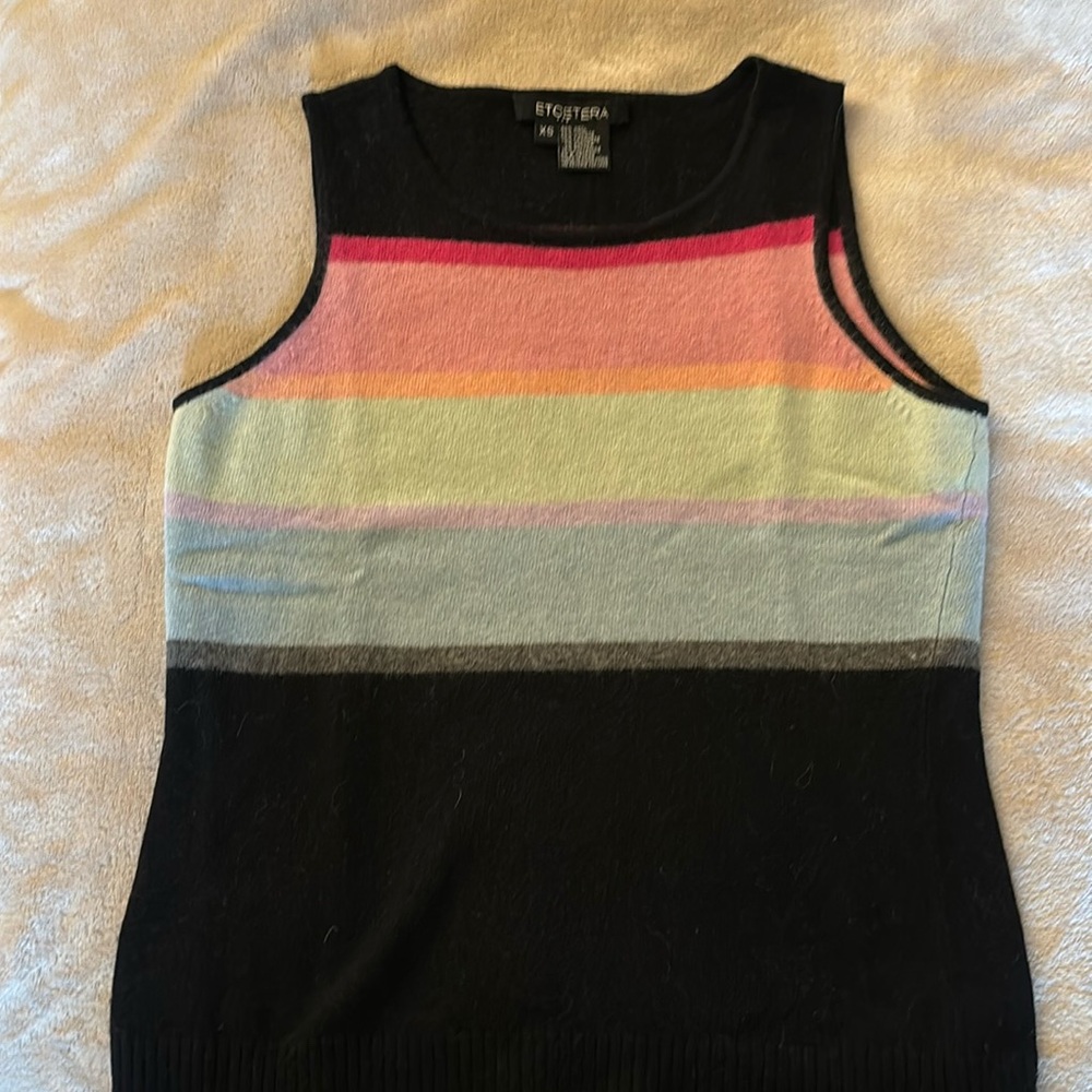 Wool cashmere mix vest in xs